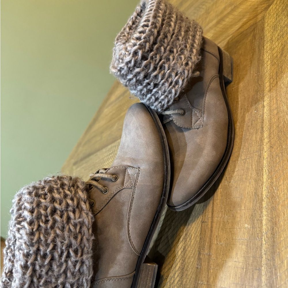 Charlotte Russe Brown Knit Cuff Boots - Picture 10 of 12